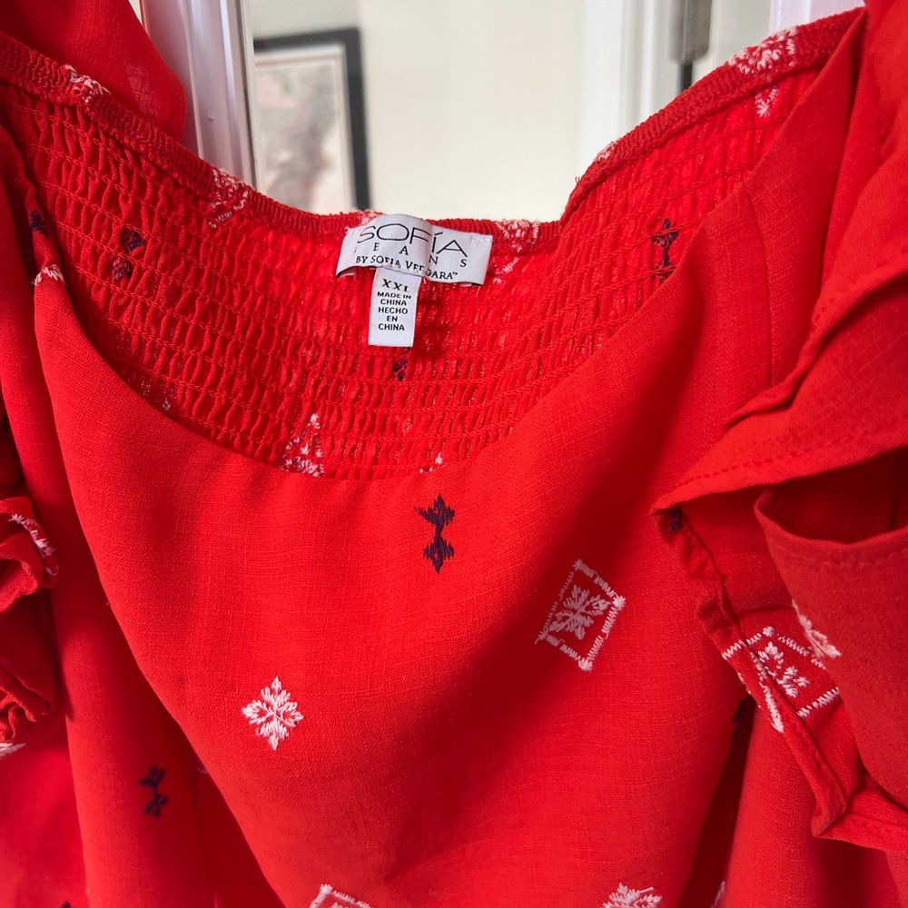 Sofia By Sofia Vergara Red Patterned Skirt Set - image 4